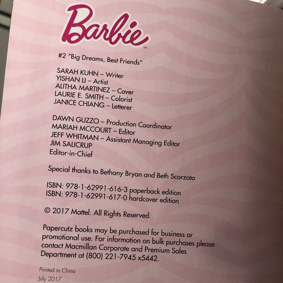 Barbie Vol 2 hardcover🎈 2 for $15 🎈 - Picture 5 of 5